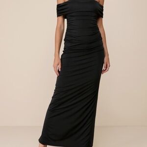 Brilliant Elegance Black Off-the-Shoulder Backless Maxi Dress